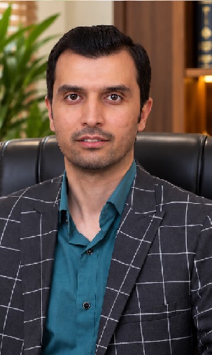 علیرضا برزگر